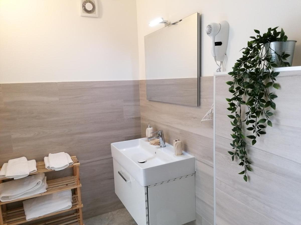Rara Domus B&B Pompeï Buitenkant foto