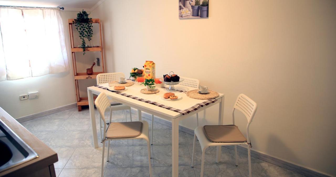Rara Domus B&B Pompeï Buitenkant foto