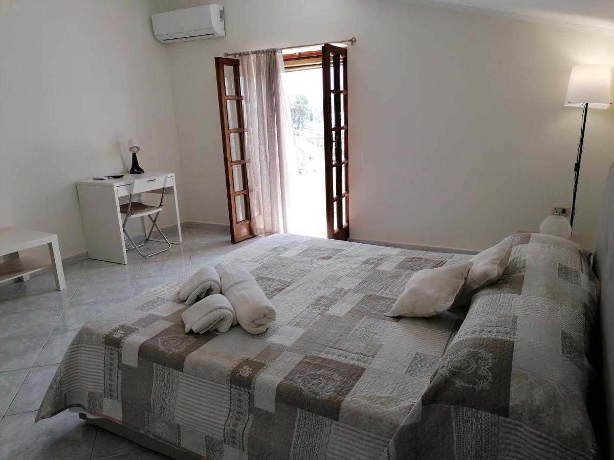 Rara Domus B&B Pompeï Buitenkant foto